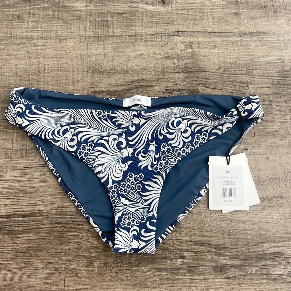 Onia by Faherty Navy Blue and White Floral Kyoto Blossom Bikini Lily Bottom XL